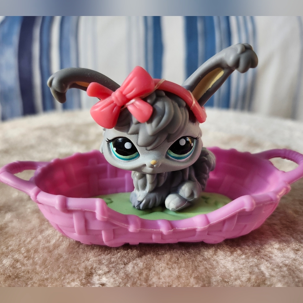 Littlest Pet Shop Bunny Rabbit